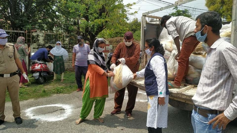 Distribution kit alimentaire